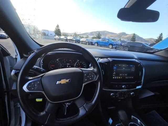 Used 2022 White Chevrolet LT image 3