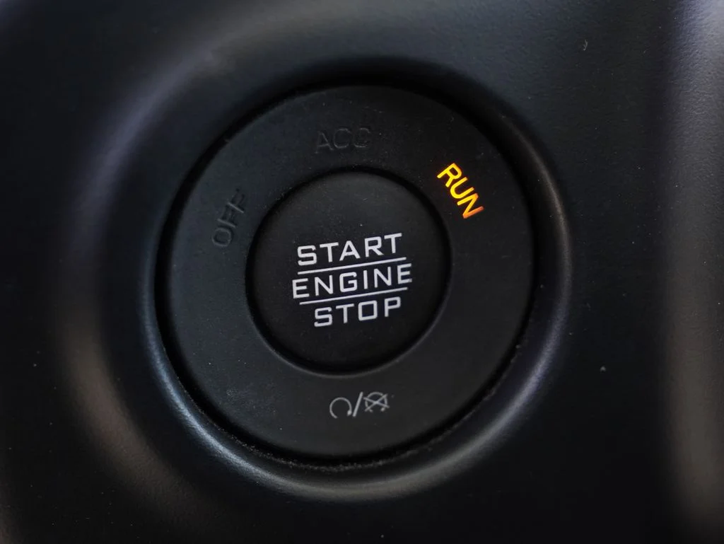 Certified Used 2023 White/off-white Jeep High Altitude image 22