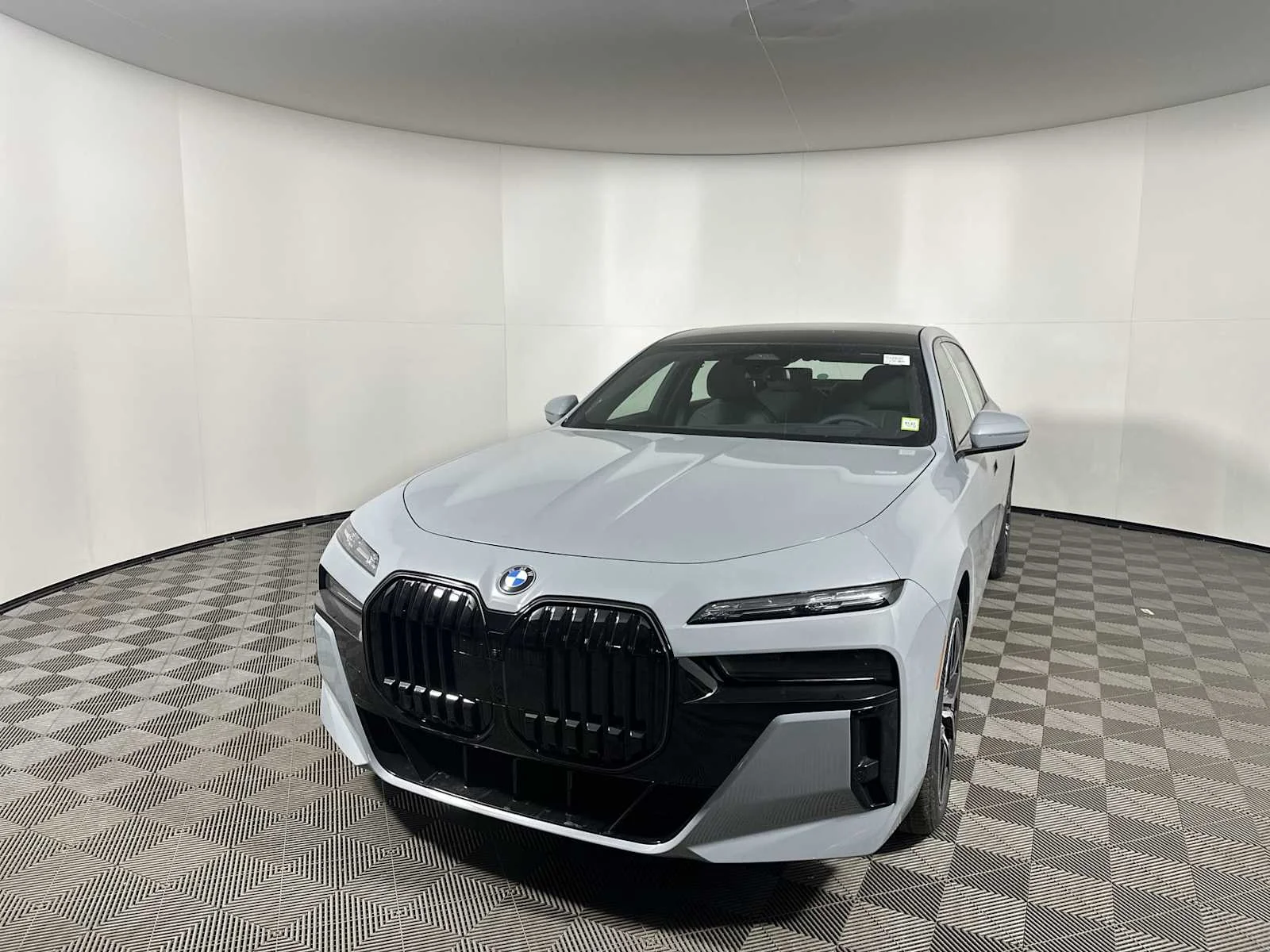 New 2026 Brooklyn Grey Metallic BMW 760i xDrive image 7