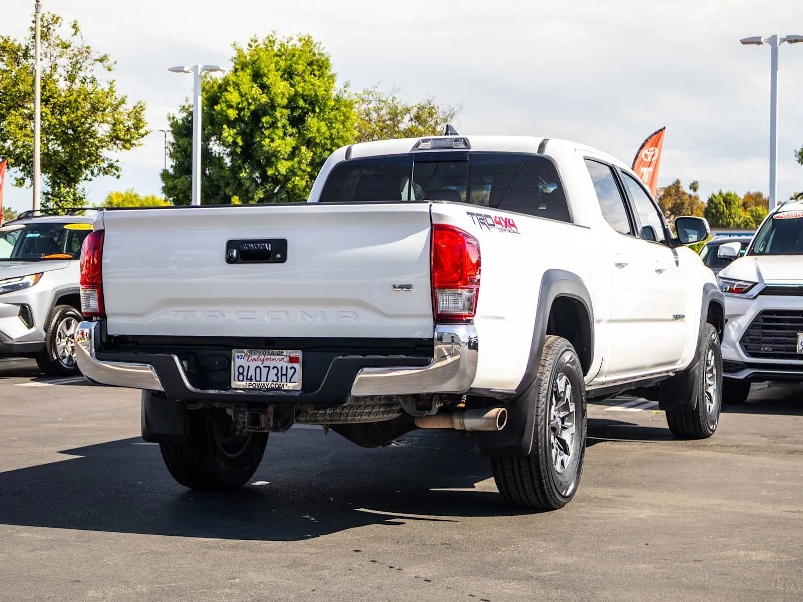 Used 2017 Super White Toyota TRD Off Road image 13