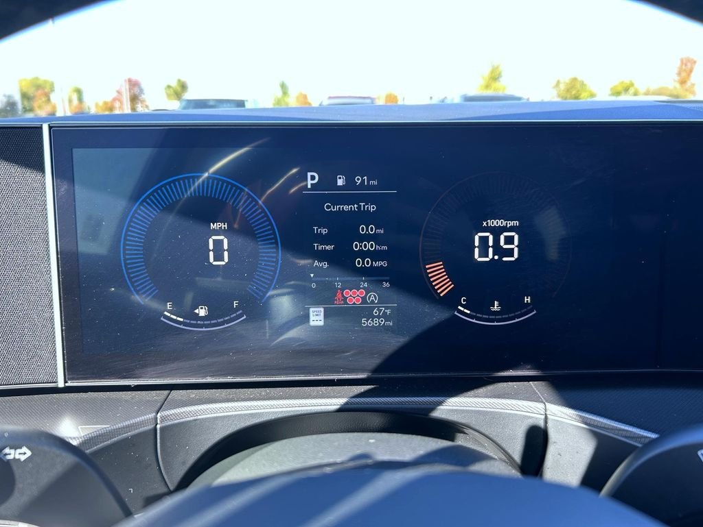 2025 Hyundai Santa Fe SE - Photo 16