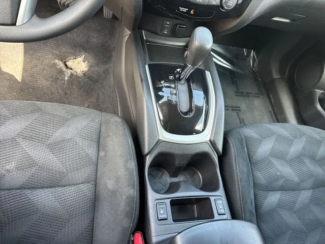 Used 2016 Gray Nissan SV image 24