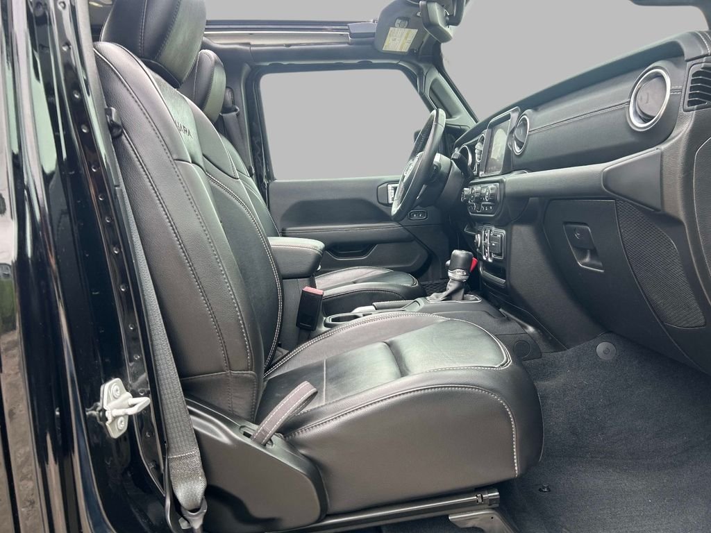 Used 2021 Black Jeep Unlimited Sahara 4xe image 19
