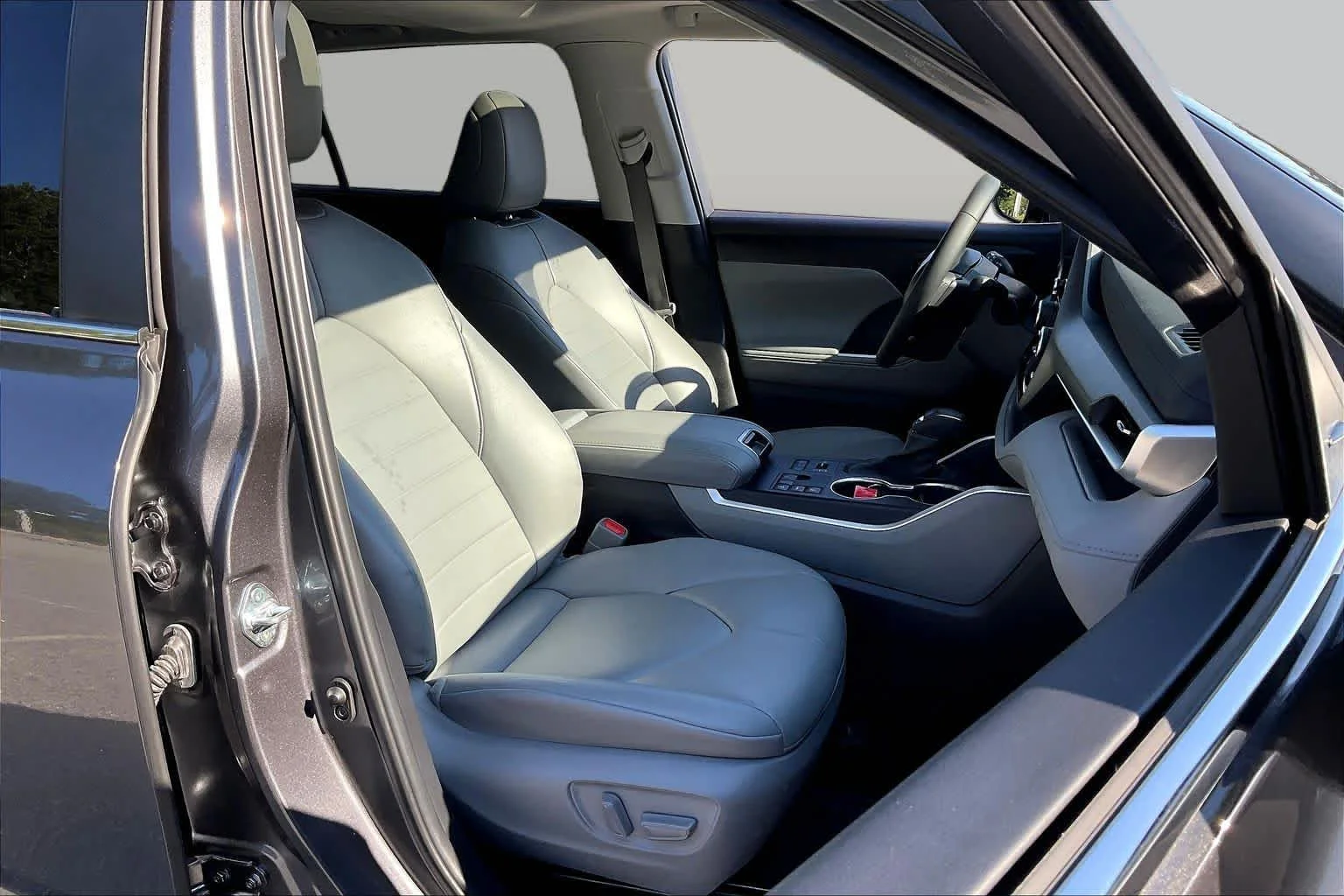 Certified Used 2024 Magnetic Gray Metallic Toyota XLE image 9