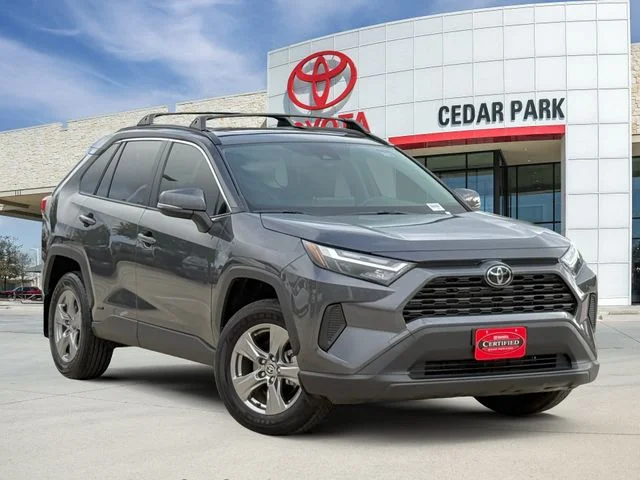 2025 Toyota RAV4 Hybrid XLE AWD's photo