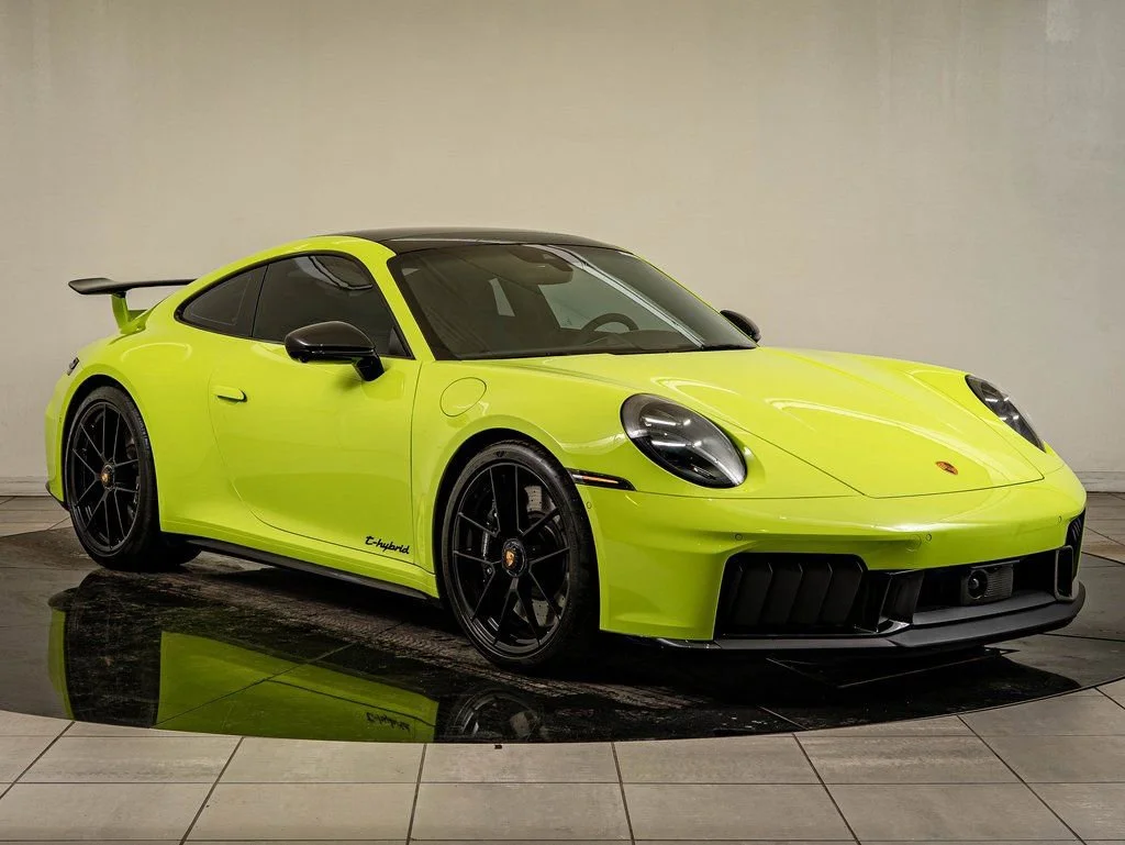 Used 2025 Green Porsche Carrera GTS image 9