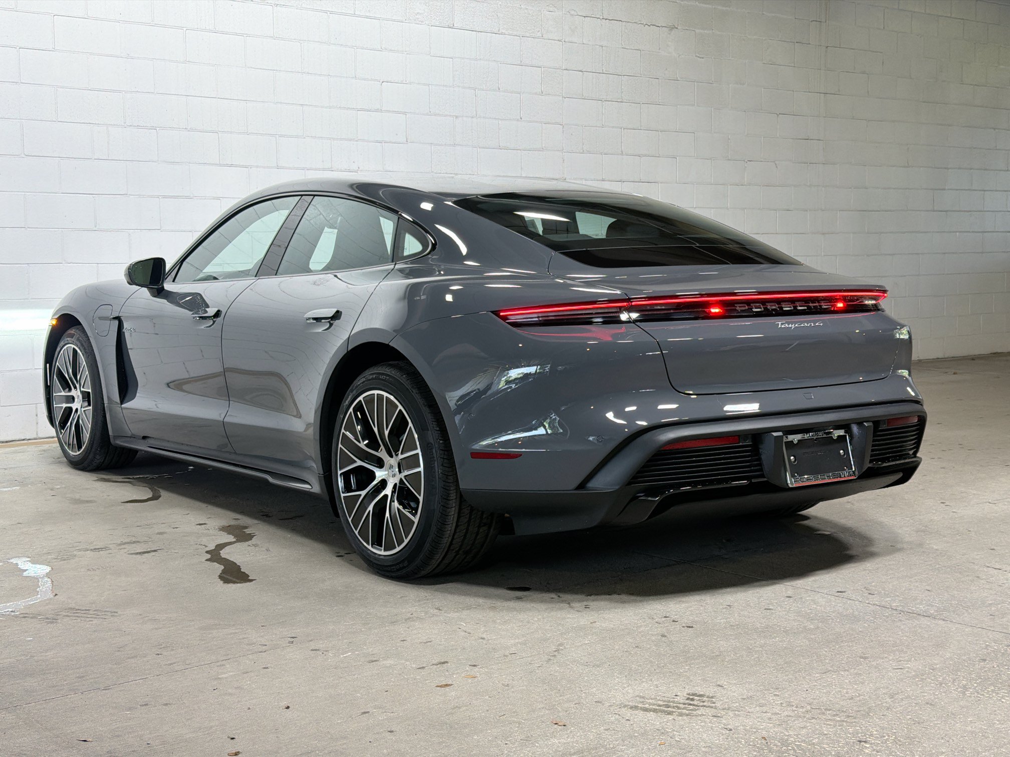 New 2026 Slate Grey Neo Porsche 4 image 3