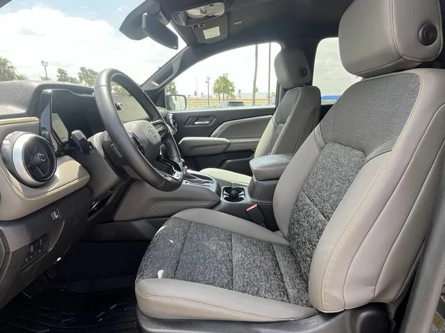 Used 2024 Black Chevrolet ZR2 image 18