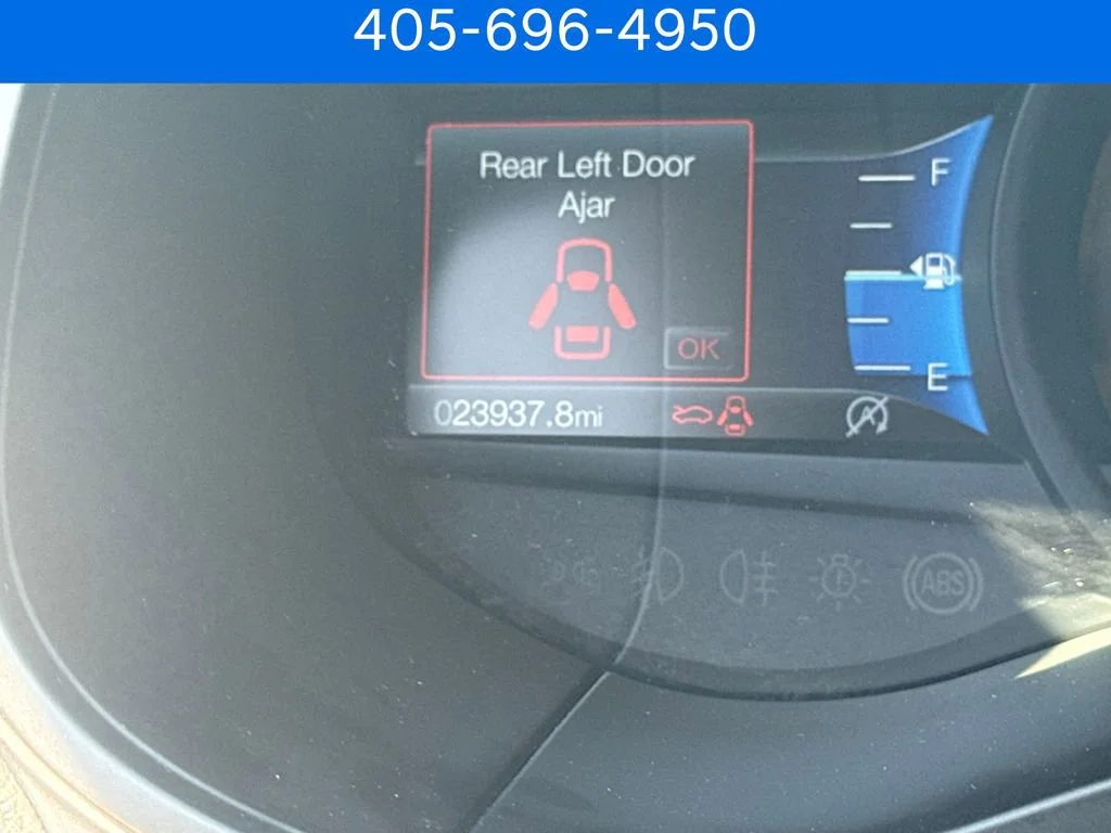Pre-Owned 2024 Ford Edge Titanium