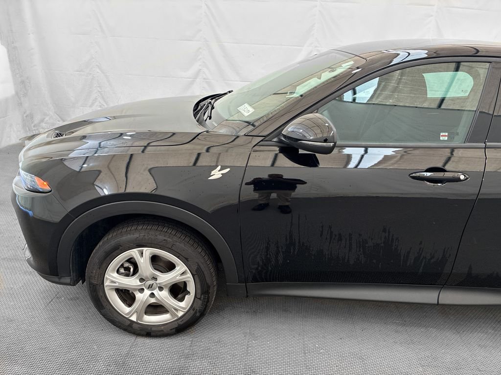 Used 2024  Dodge GT image 3