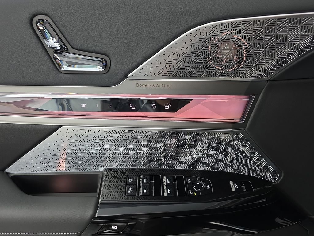 2026 BMW 7 Series 740i - Photo 27