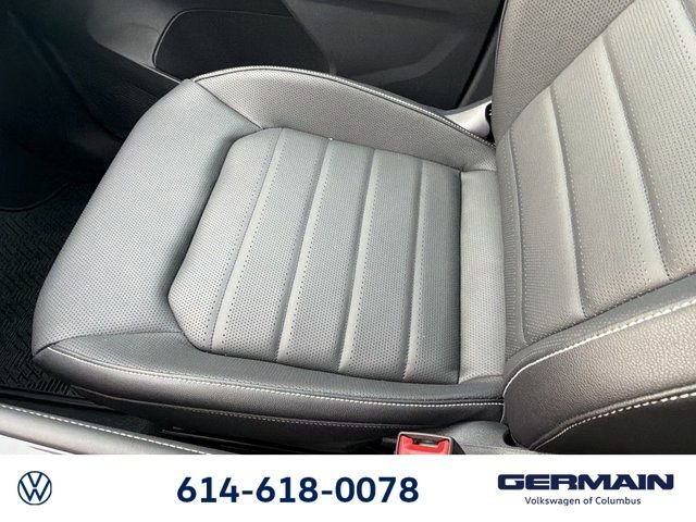 New 2026 Silver Mist Metallic Volkswagen 2.0T SEL image 33