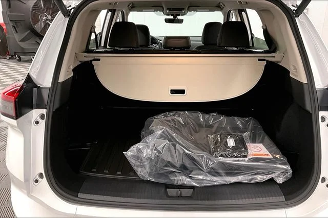 New 2026 Everest White Pearl Nissan Rock Creek image 34
