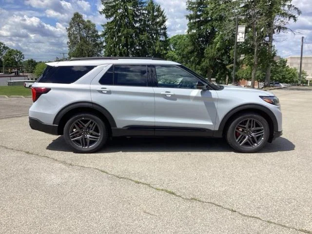 New 2026 Space White Metallic Ford ST image 8