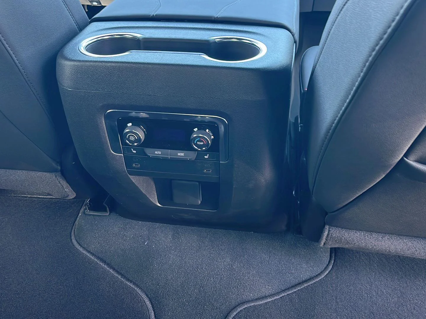 2026 Chevrolet Tahoe LT - Photo 31