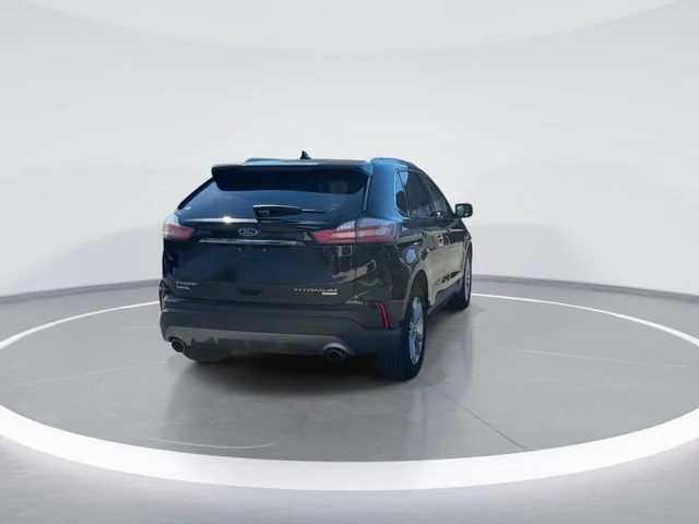 Used 2019 Black Ford Titanium image 7