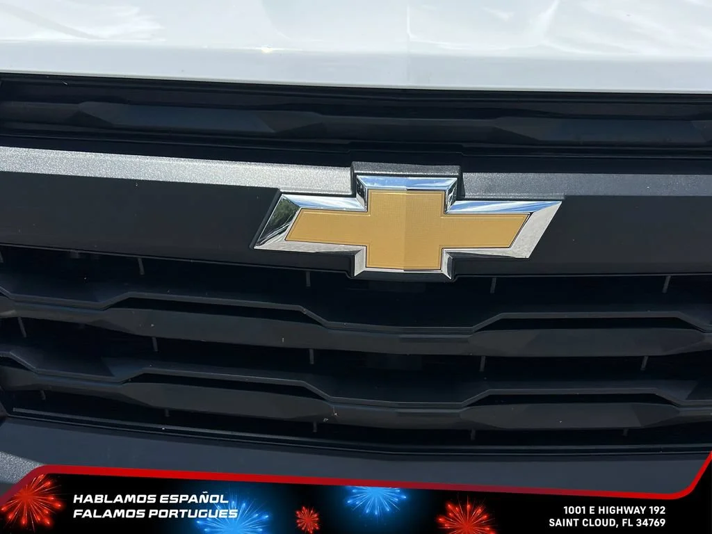 Used 2025 Summit White Chevrolet WT/LT image 30
