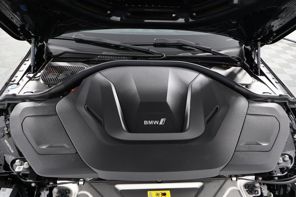 New 2026 Black Sapphire Metallic BMW xDrive40 image 9