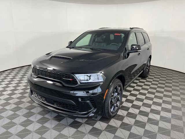 New 2026 Diamond Black Clear-Coat Exterior Paint Dodge GT Plus HEMI V8 image 2