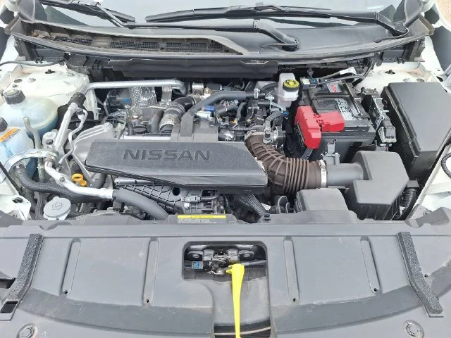 Certified Used 2025 White Nissan S image 22