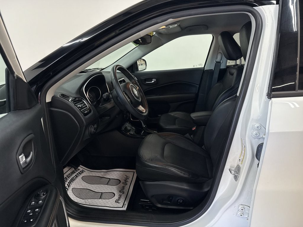 Used 2018 White Clearcoat Jeep Limited image 12