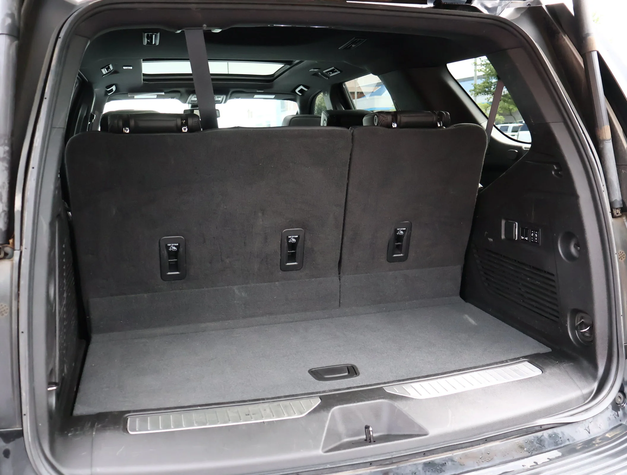 Used 2023 Black Chevrolet RST image 27