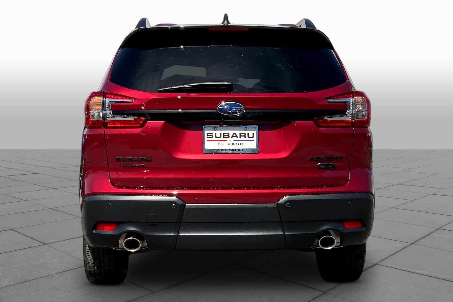 Used 2025 Crimson Red Pearl Subaru Onyx Edition Touring image 4