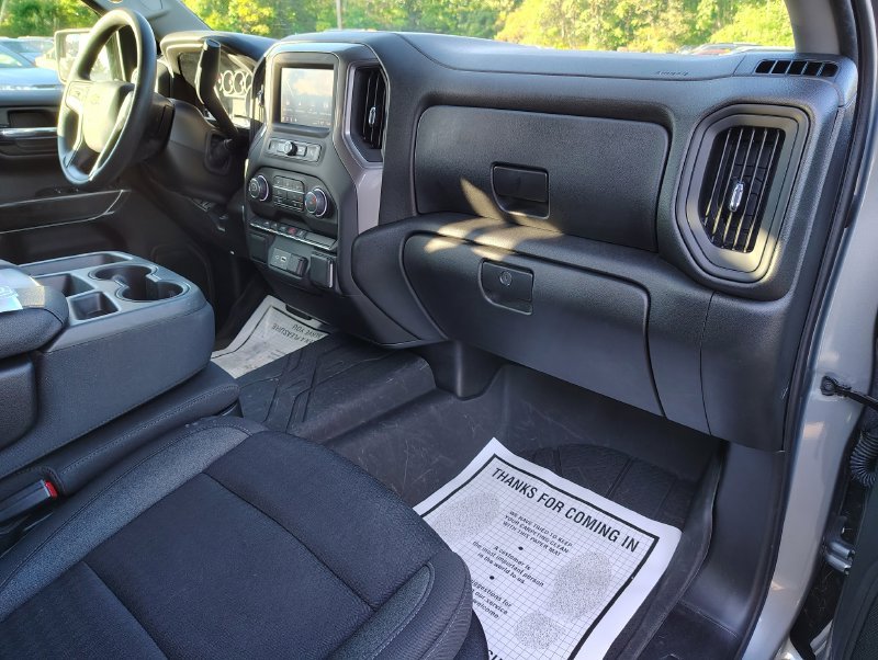Used 2023 Gray Chevrolet Custom image 19