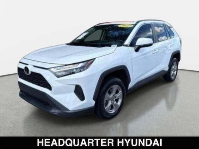 Used 2023 White Toyota XLE image 2