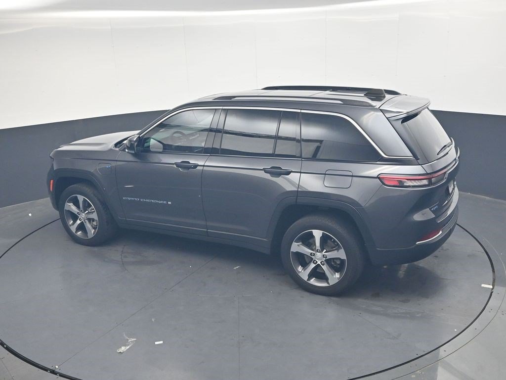 Used 2022 Baltic Gray Metallic Clearcoat Jeep 4xe image 27