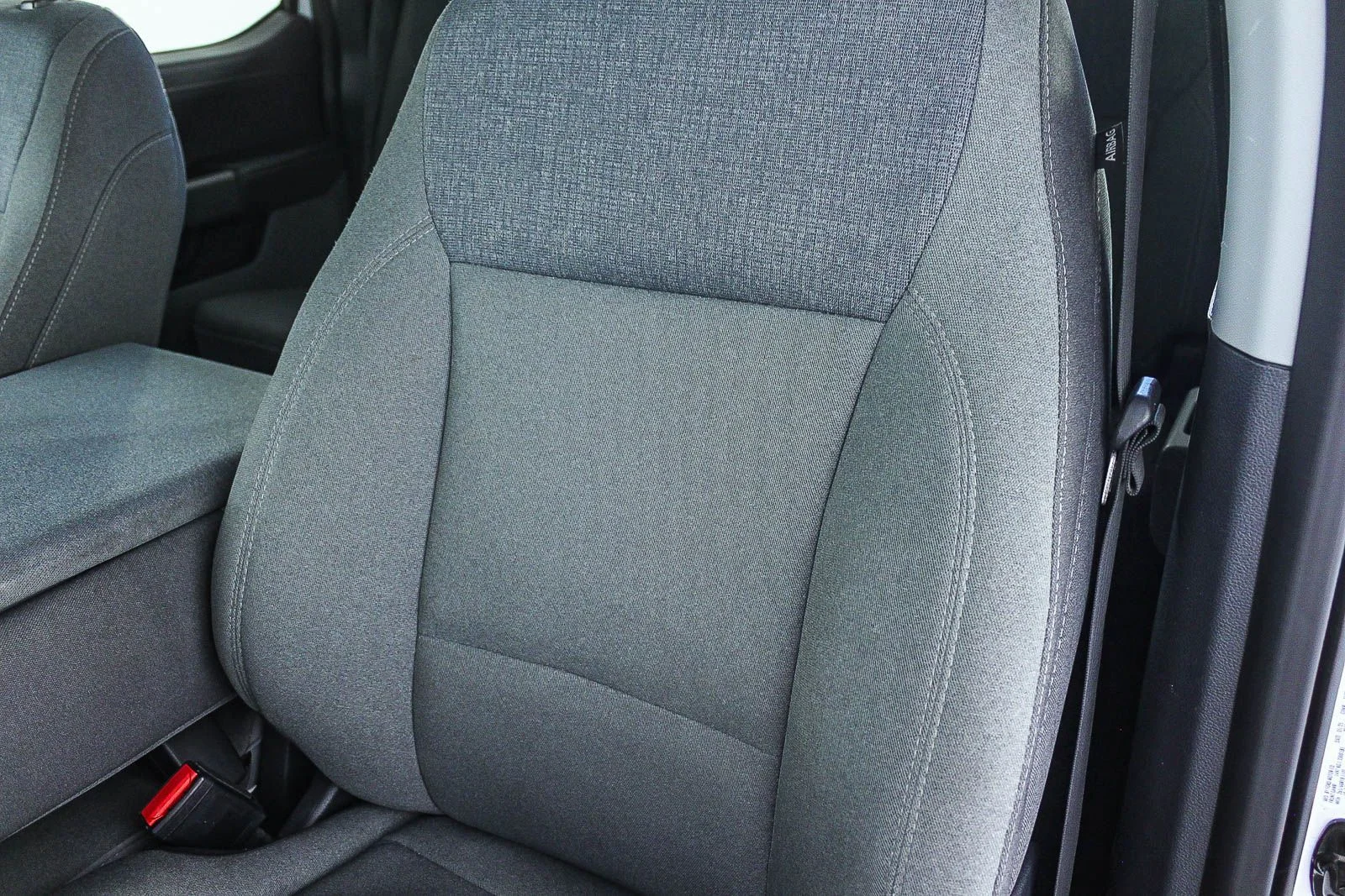 Used 2025 White Ford XLT image 25