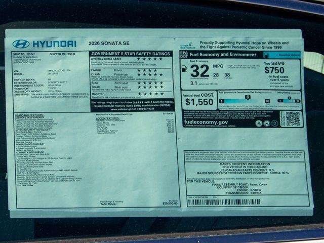 New 2026 White Hyundai SE image 18