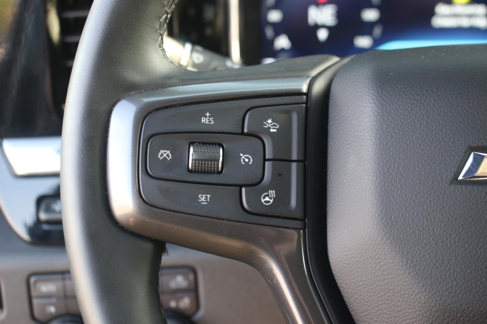 Used 2025 Black Chevrolet High Country image 21