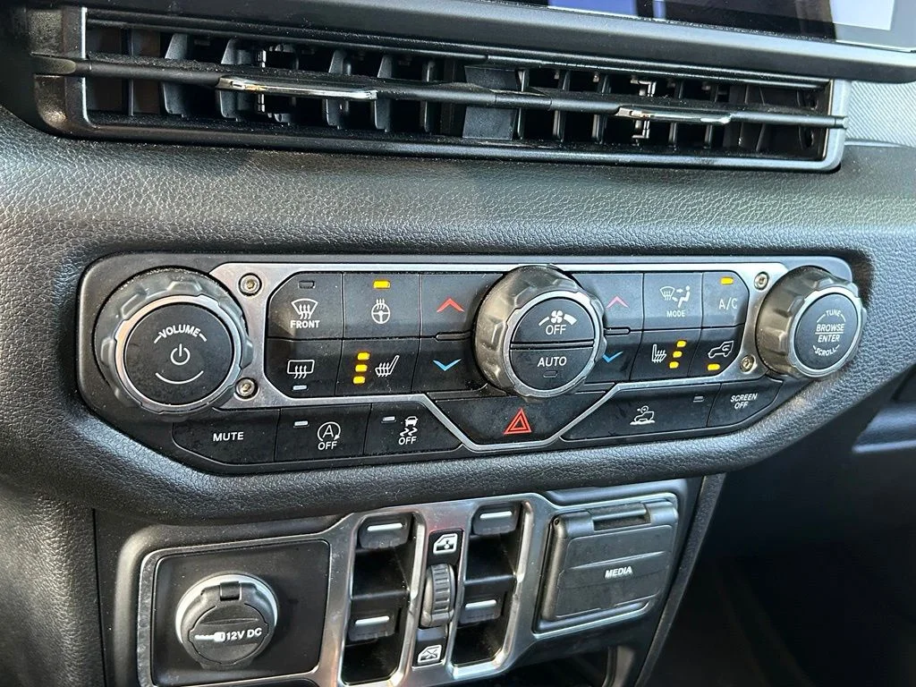 Certified Used 2025 Gray Jeep Sport S image 24
