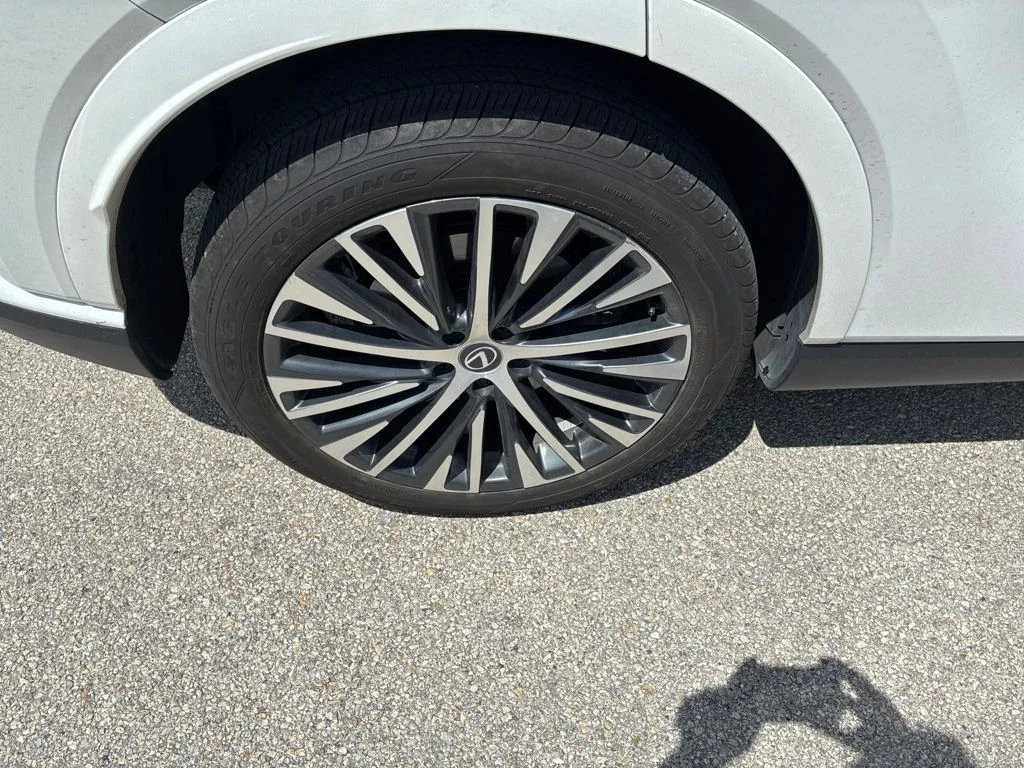 Certified Used 2024 White Lexus 350h Premium Plus image 11