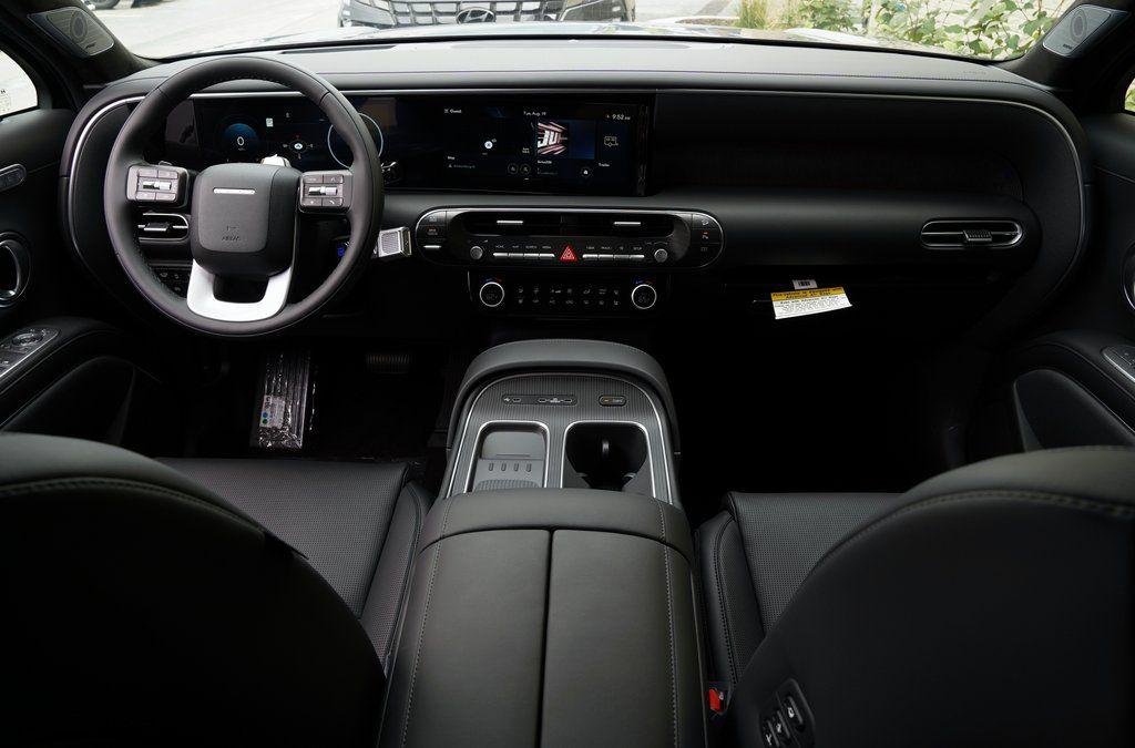 New 2026 Abyss Black Hyundai Calligraphy image 8