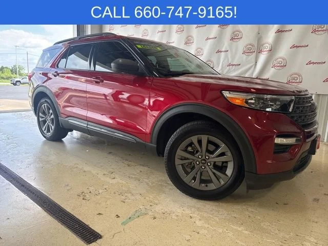 Used 2021 Ford Explorer XLT with VIN 1FMSK8DH1MGB14616 for sale in Kansas City