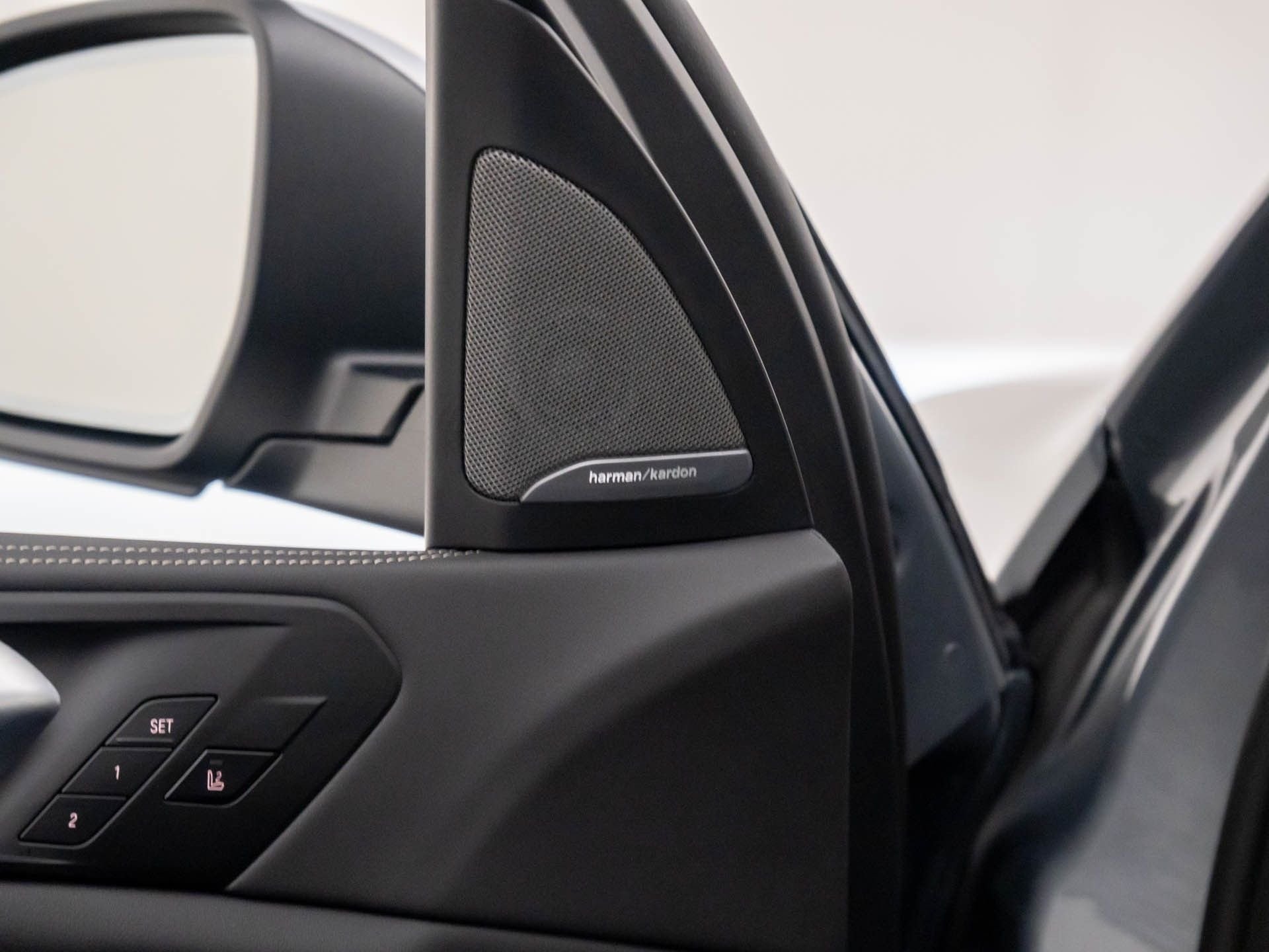 New 2026 Skyscraper Grey Metallic BMW xDrive50e image 14