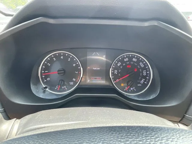Used 2020 Silver Toyota LE image 19