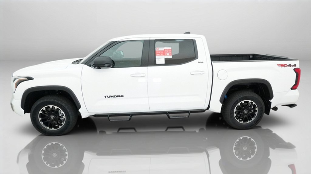 New 2026 Ice Cap Toyota SR5 image 2
