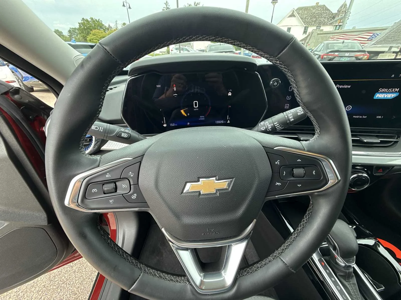 2024 Chevrolet Trax LT - Photo 11