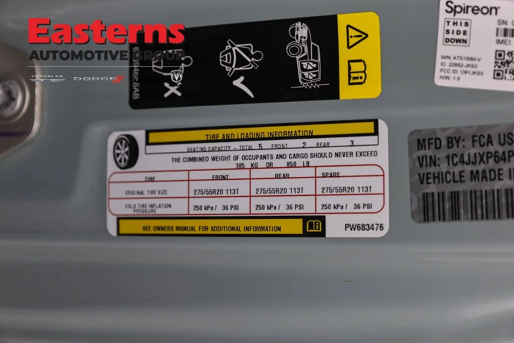 Used 2023 Gray Jeep Sahara 4xe image 33