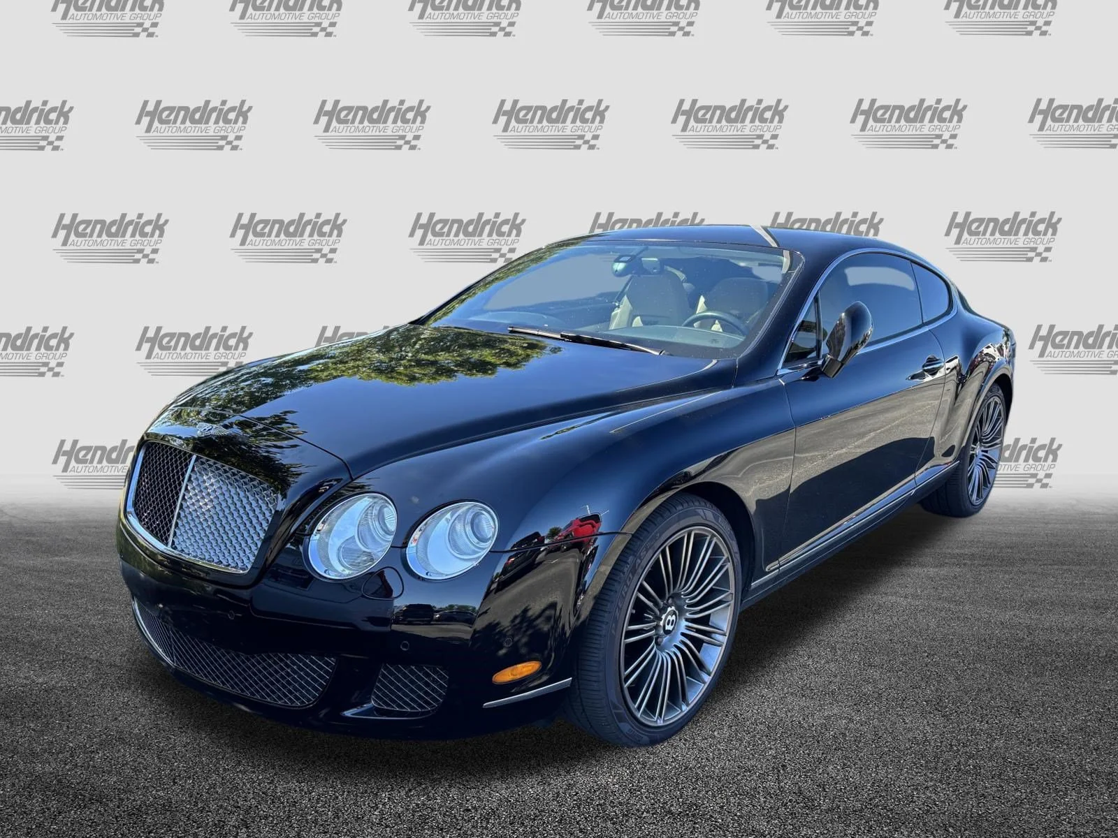 Used 2010 Black Sapphire Bentley Speed image 4