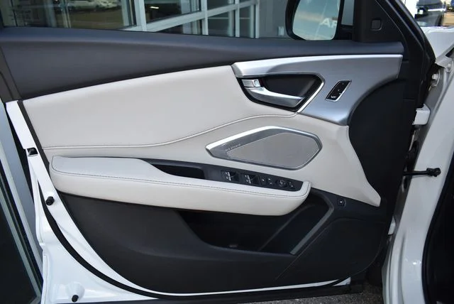 New 2026 Platinum White Pearl Acura Technology Package image 10
