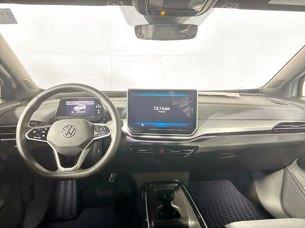 New 2025 Pure Gray Volkswagen Pro image 12