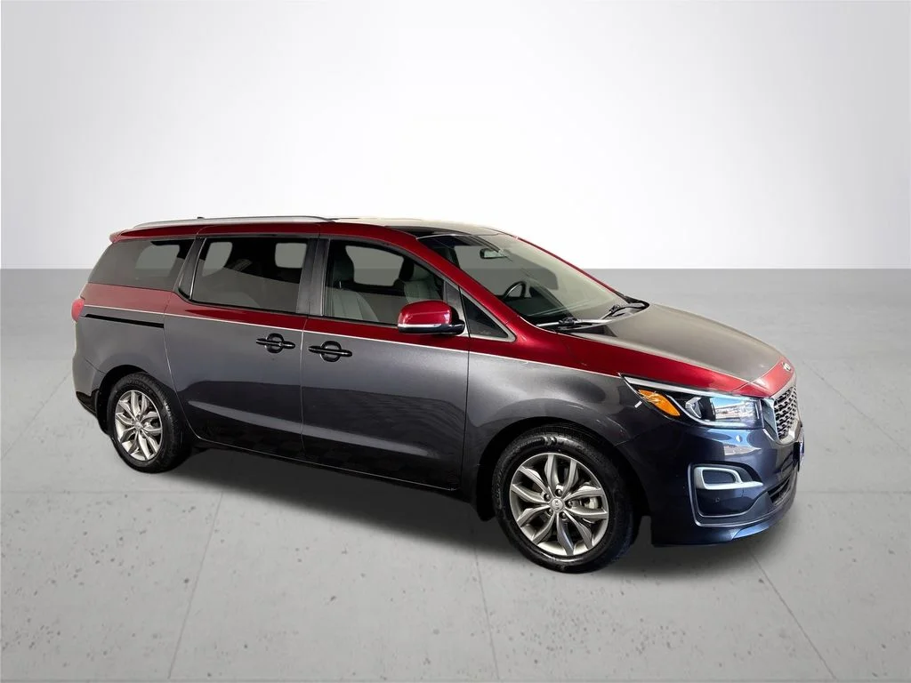 Used 2020 Gray Kia EX image 4