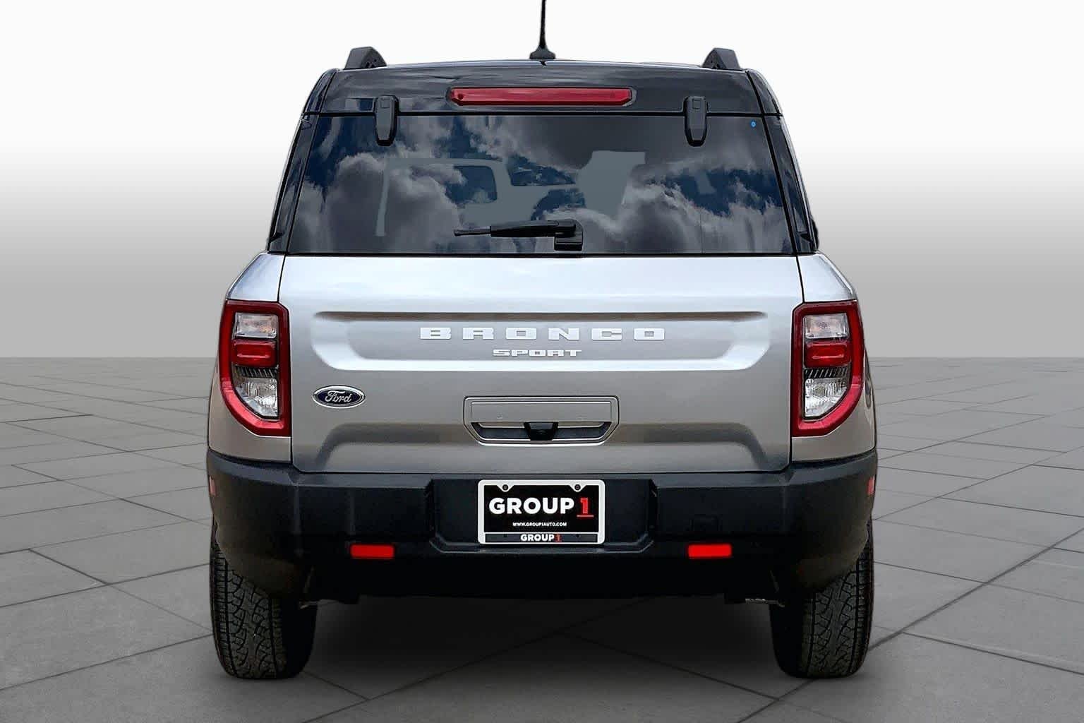 Used 2021 Iconic Silver Metallic Ford Badlands image 5
