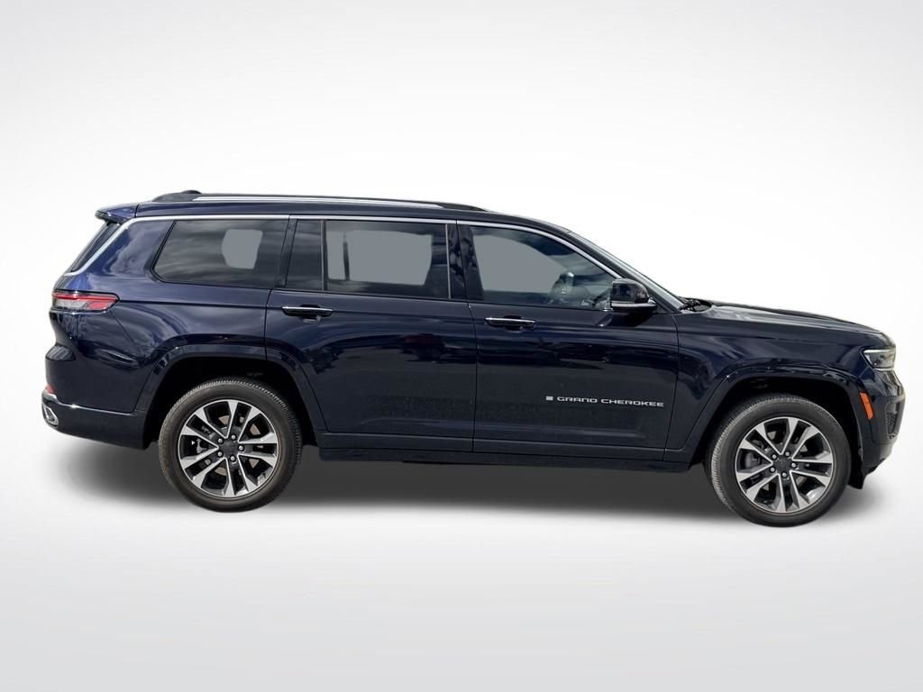 Used 2024 Black Jeep Overland image 8