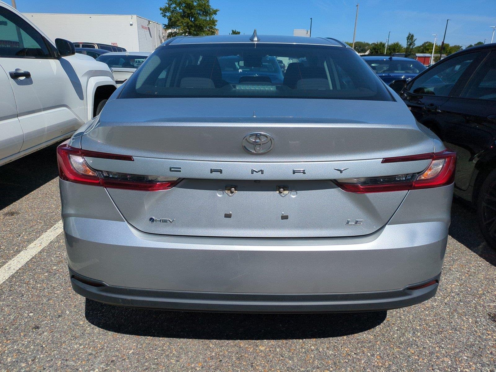 Used 2025  Toyota LE image 4