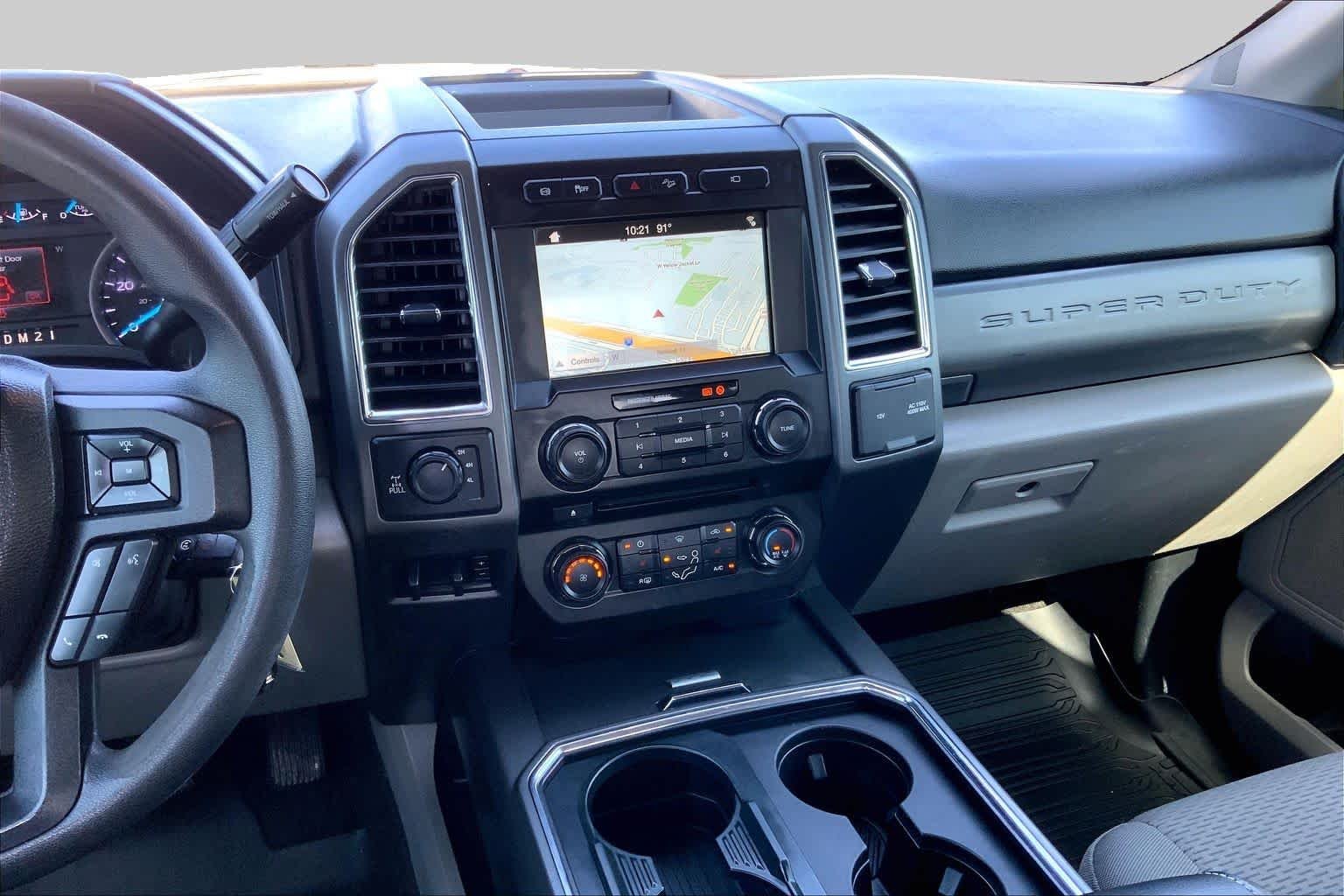 Used 2018 Magnetic Metallic Ford XLT image 7